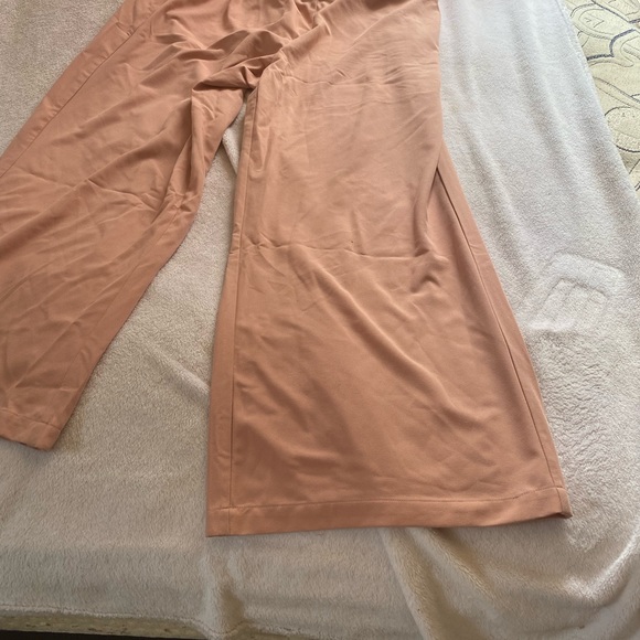 Wide legged pants - Picture 4 of 6